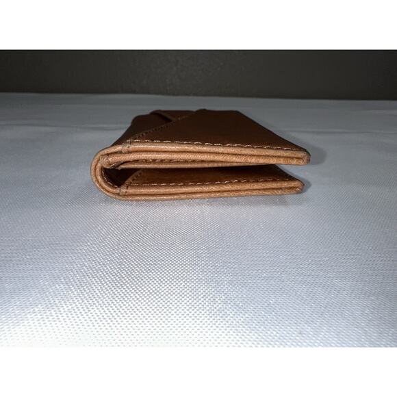 Matt & Nat Tan Brown Vegan Leather Bifold Card Holder Case Wallet - Picture 5 of 9